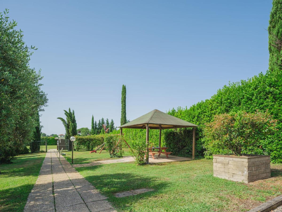 Appartamento Locazione Turistica Ponziani-2 Orentano Esterno foto