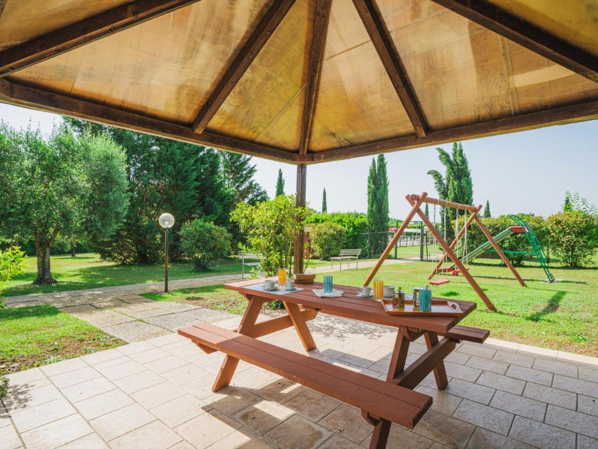 Appartamento Locazione Turistica Ponziani-2 Orentano Esterno foto